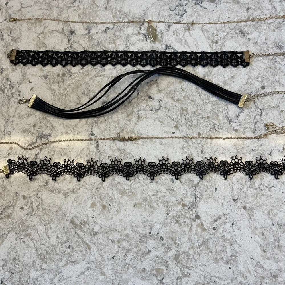 Nice 5 Mixed Choker‎ necklaces